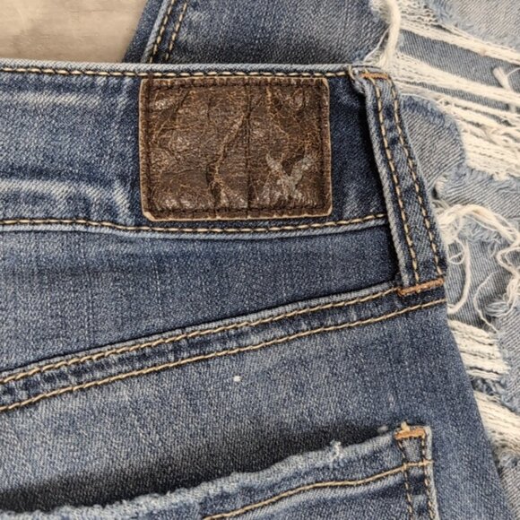 American Eagle Tomgirl Jeans Ripped Destroyed Super Stretch Slim Leg Denim - Picture 12 of 16